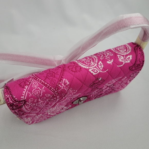 Vera Bradley Turnlock Crossbody Stamped Paisley Faux Leather Trim Purse - Picture 10 of 16